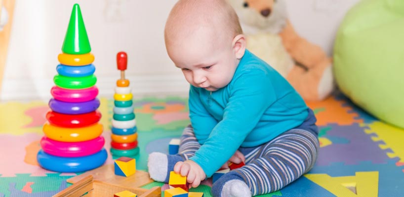 Baby leger i dagpleje